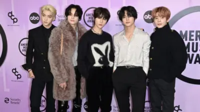 TXT – Soobin^ HueningKai^ Beomgyu^ Yeonjun and Taehyun at the 2022 American Music Awards at the Microsoft Theatre. LOS ANGELES^ CA. November 20^ 2022