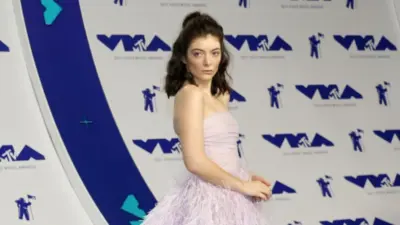 Lorde at the 2017 MTV Video Music Awards held at the Forum in Inglewood^ USA on August 27^ 2017.
