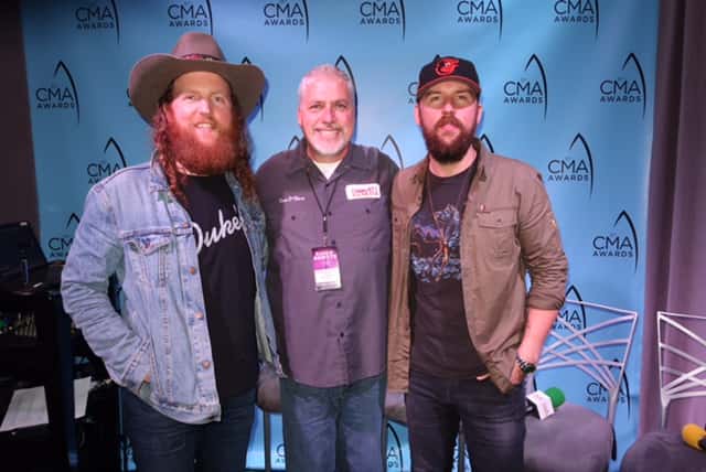 Brothers Osborne Say Moms Always "Shoot You Straight" | 97.1 Hank FM