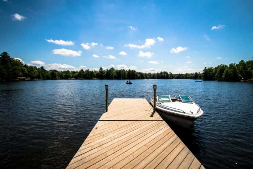 Docked Or Ready To Row 107 5 WBLS