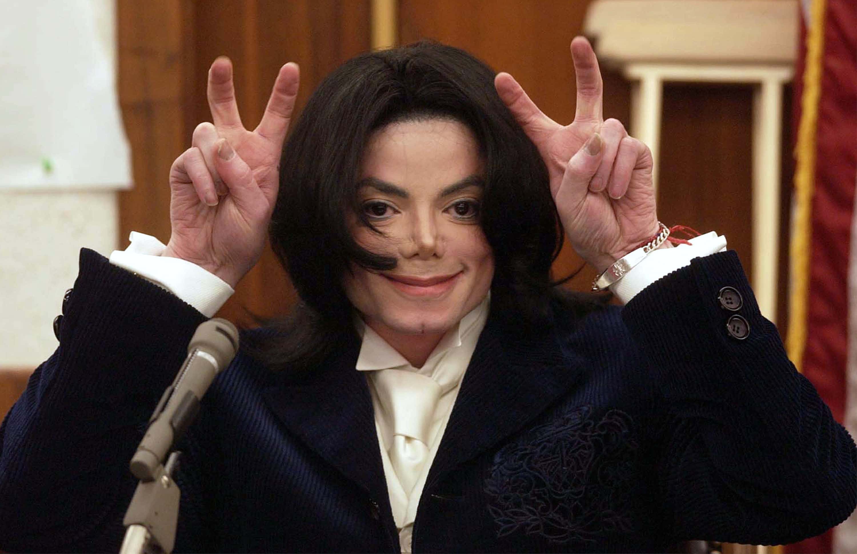 First Look at Michael Jackson Documentary 'Leaving Neverland' [VIDEO