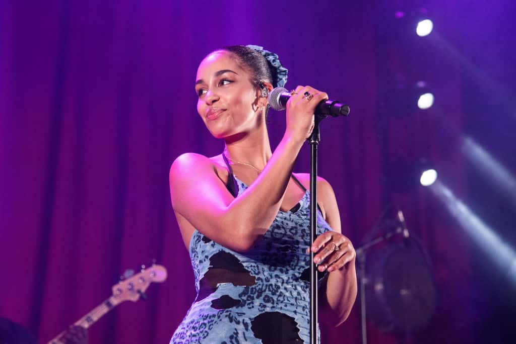 Jorja Smith Addresses Rumors That Drake Got A Tattoo Dedicated To Her 107 5 Wbls