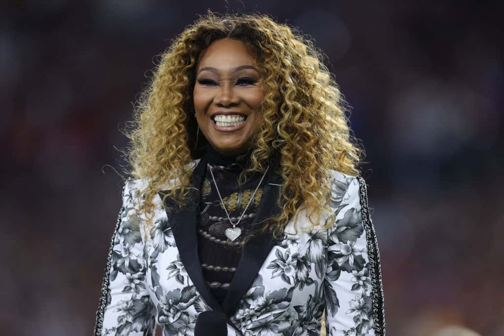 Gospel Singer Yolanda Adams Reveals That She Was Crushing On Rapper