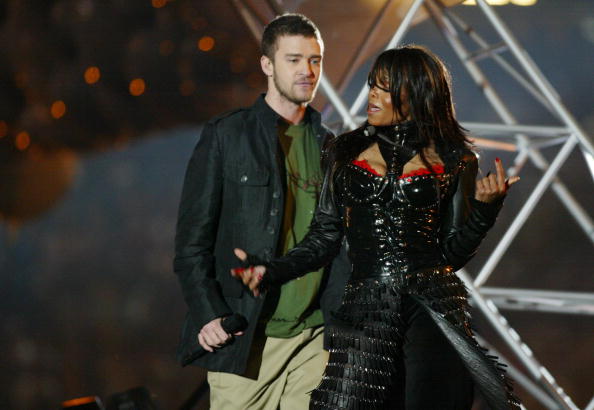 Justin Timberlake Blasted For His Role In The Downfall In Janet Jackson's Career, She Seemingly Reacts! - Vimarsana News