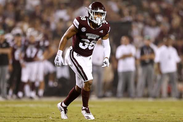 Johnathan Abram #38 of the Mississippi State Bulldogs defends during a game against the Stephen F. Austin
