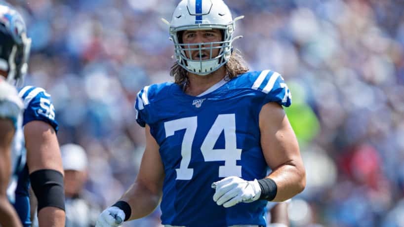 Colts left tackle Anthony Castonzo gets ready for a 2018 snap.