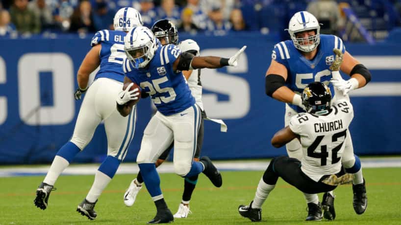 Colts running back Marlon Mack runs in the open field in 2019.