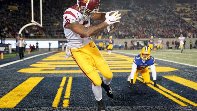 Former USC Wideout Michael Pittman brings down a touchdown against USC.