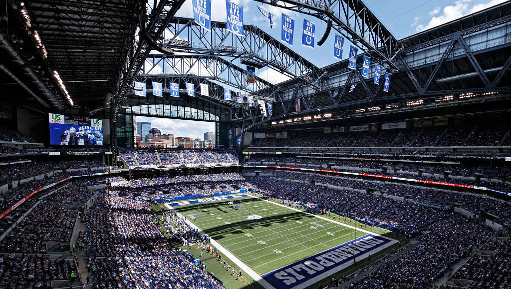 Colts to Require Masks, Ban Cash at Lucas Oil Stadium 93.5 & 107.5