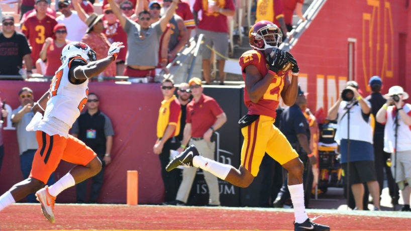 USC WR-Tyler Vaughns makes a catch.