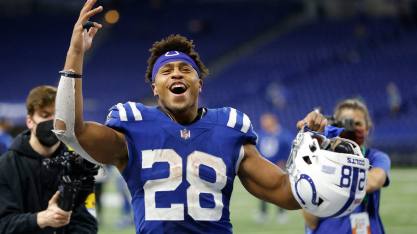 Colts RB-Jonathan Taylor celebrates after a big play.