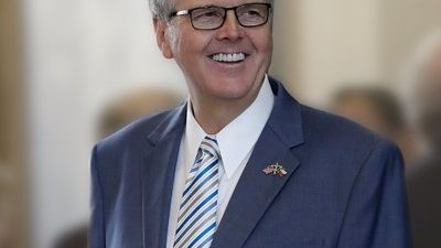 Lt. Gov Dan Patrick to donate ten metal detectors to Santa Fe ISD