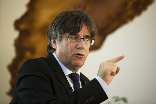 72e25612d8f24981b2fe69a8d5ea306c-jpg