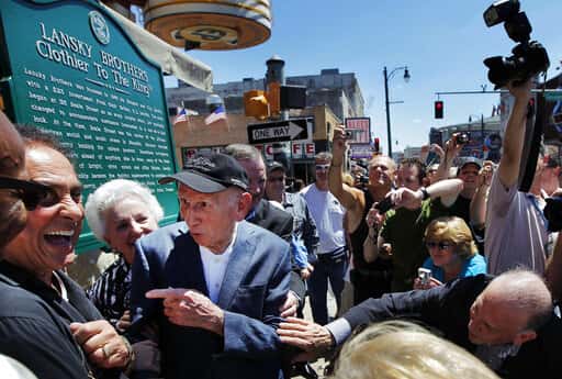 92bd653d17b14674aa923af71c7d7b7d-jpg