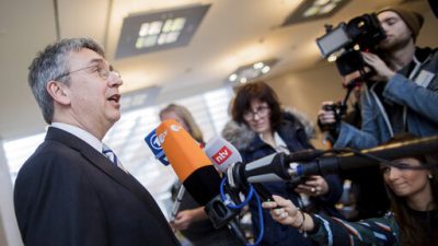 55072111822343f7bfc56beaac63e8d8_3-jpg