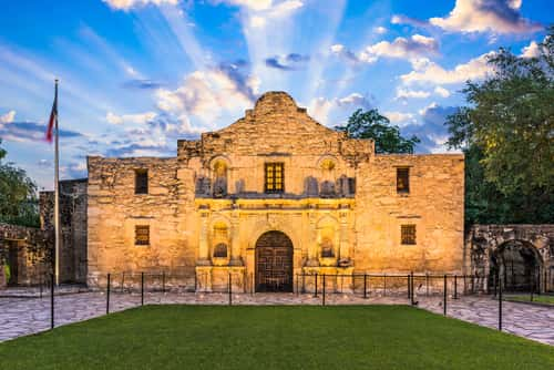 State board of education committee recommends Texas teachers no longer refer the defenders of the Alamo as 'heroes.'