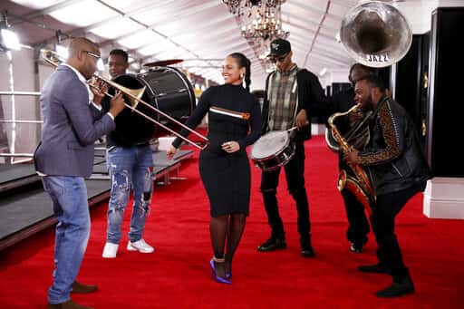 6a2d796248bf442db98feec350ce58bf-jpg