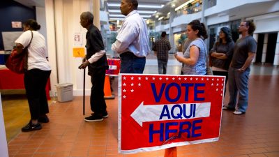 texas_voting_110514-jpg-2