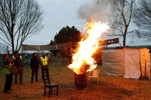 2673d7f400734a13ae42c9bd5466af2d-jpg