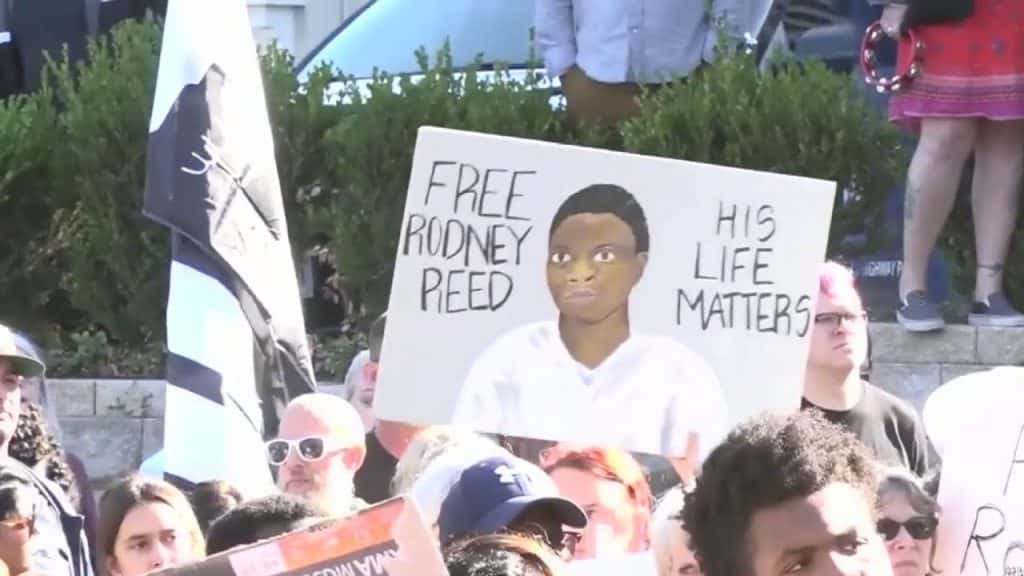 Rally in support of Rodney Reed