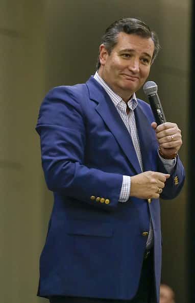 Ted Cruz speaks at rally in Texas