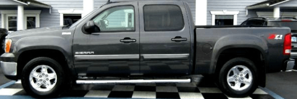 Suspected truck Dark gray or brown 2007-2013 GMC Sierra 1500 quad cab