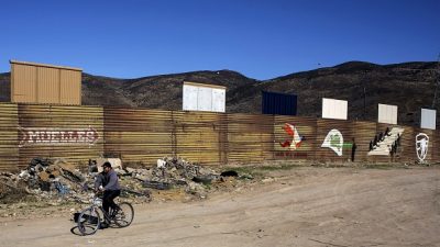 MEXICO-US-BORDER: Getty Images