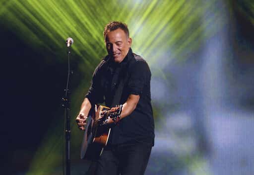 afb24b609c564b36a4677fc1ca14958e_0-jpg