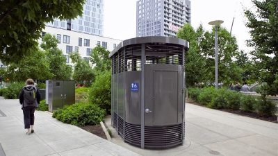 Public toilet in Portland, Orgeon which is the model for Austin's "Waterloos"