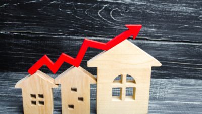 Houses increasing in size