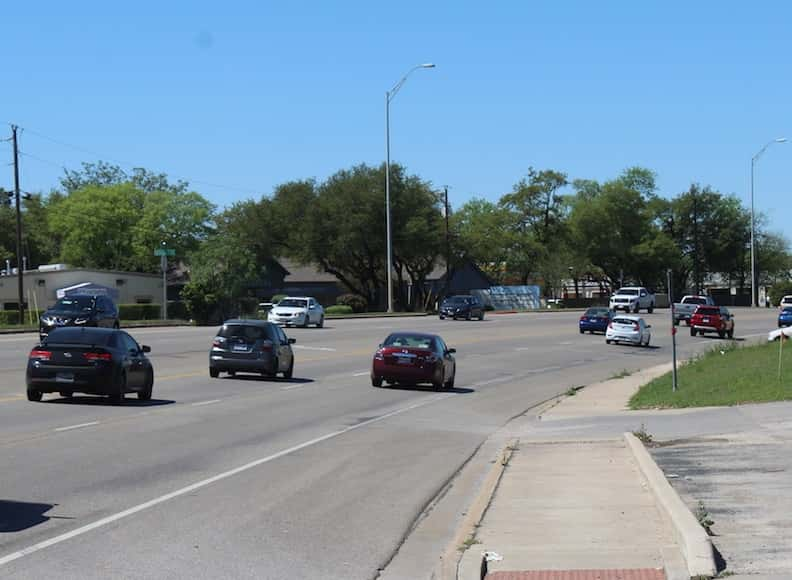 Traffic on Bell Boulevard in Cedar Park