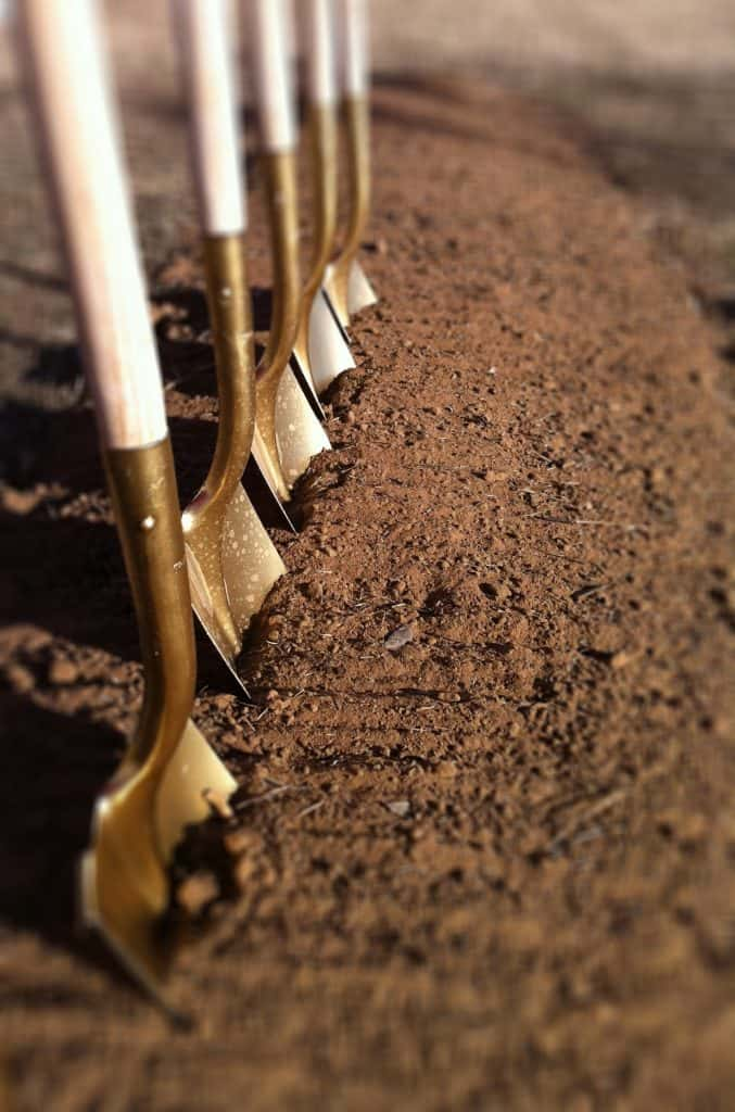 Ceremonial shovels