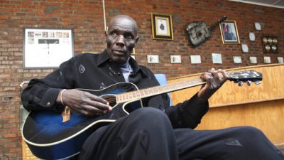 f07a4635d4c74e36acc63dfaecf552a5_1-jpg