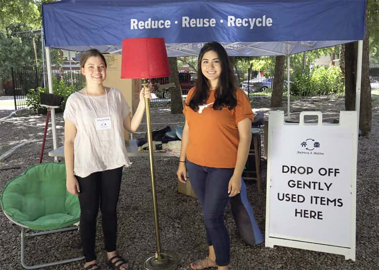 Volunteers with MoveOutATX