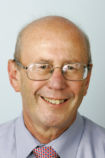 29645e29e71f4305bd9eec470a33b418_0-jpg