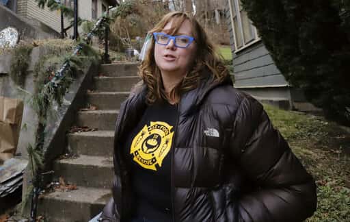 431b8807f49e4951aff6c97464742d66_0-jpg