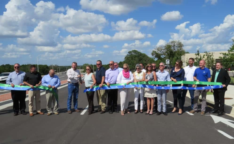 City and county officials cut the ribbon for New Hope Drive