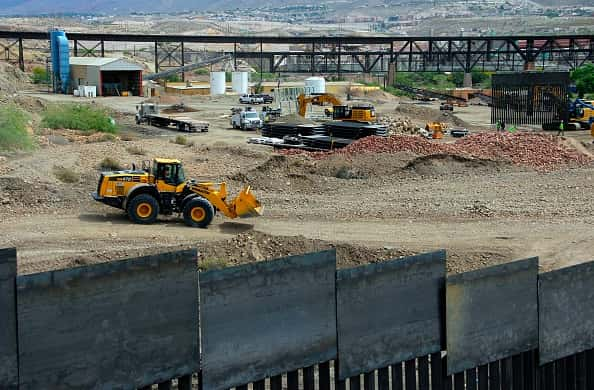 MEXICO-US-WALL:Getty Images