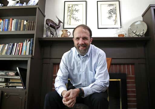 7bf6b62c1d37466eb8129aa21972e34b_0-jpg