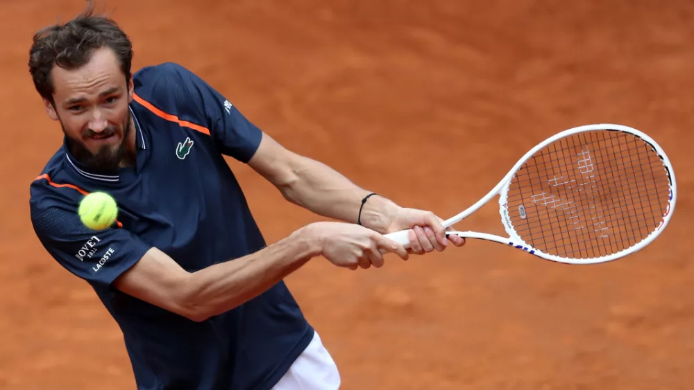 No. 2 seeded Daniil Medvedev upset in first round of French Open by No. 172 Thiago Seyboth Wild