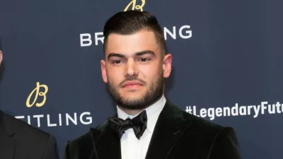 shutterstock_1032035848228601