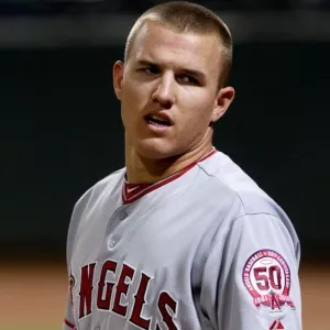 Los Angeles Angels’ Mike Trout changing position to right field ahead of 2025 Season