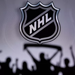 NHL Playoffs: Blues, Hurricanes, Capitals, Oilers earn Game 4 wins