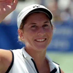 Tennis legend Monica Seles reveals myasthenia gravis diagnosis