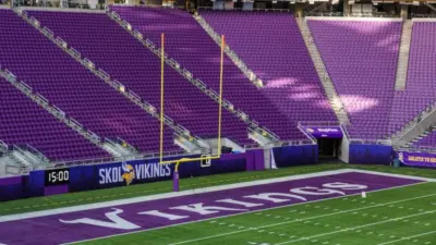 Interior view of U. S. Stadium in Minnesota^ SKOL Vikings - MINNEAPOLIS^ MN. November 14 2018