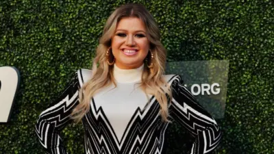 Kelly Clarkson on the blue carpet before 2018 US Open opening night ceremony at Tennis Center in New York AUGUST 27^ 2018