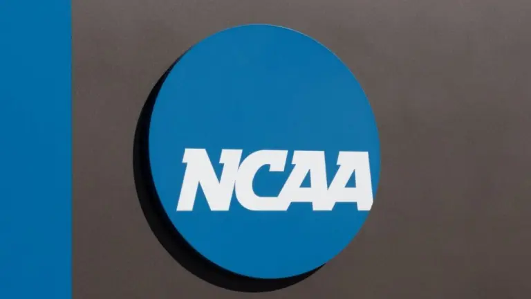 26 indicted in NCAA and Chinese basketball point-shaving scheme