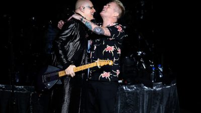 Billy Corgan and Mark McGrath on stage in New Jersey