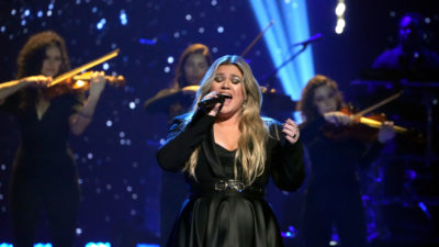 Kelly Clarkson announces new album and Las Vegas residency