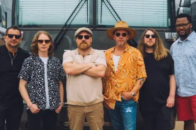 marcbroussard_1000x667-1